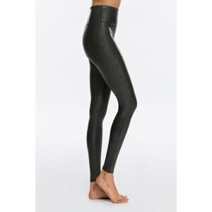 NWOT Spanx Faux Leather Legging, Black size medium